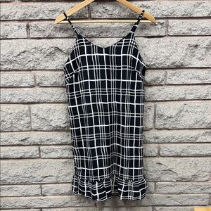 Elegant Black and White Grid Dress